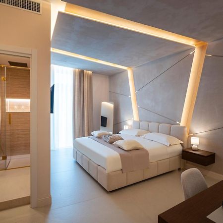 Halo Suite Napoli Exterior foto